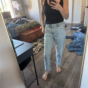 American Eagle Outfitters Light Blue Boyfriend Jeans